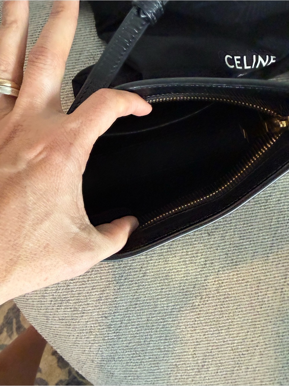 CELINE Black Triomphe Tilly Smooth Leather Shoulder Bag and Celine Wallet Bundle - Picture 8 of 11